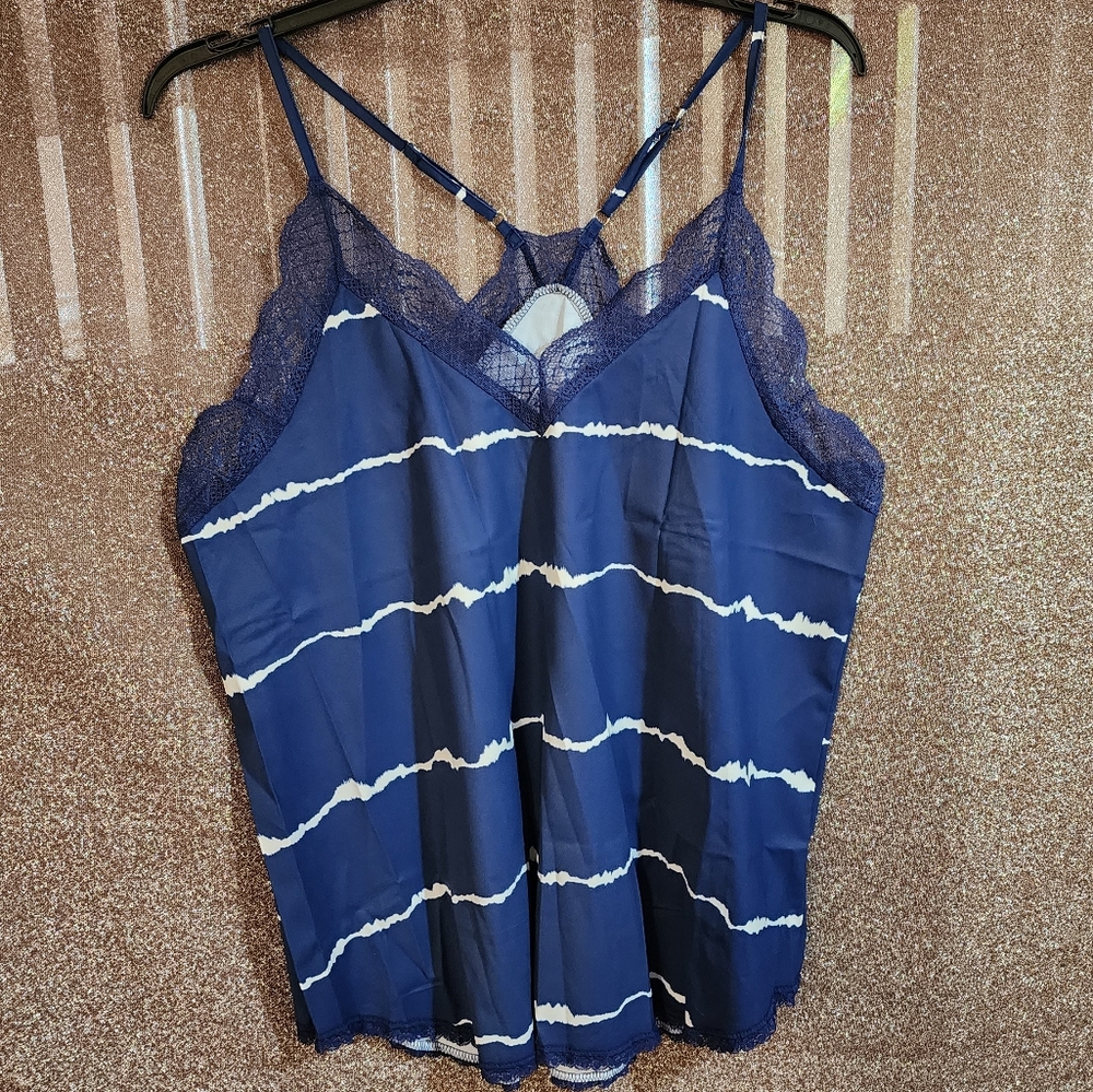 Lace trim tank top 2X
